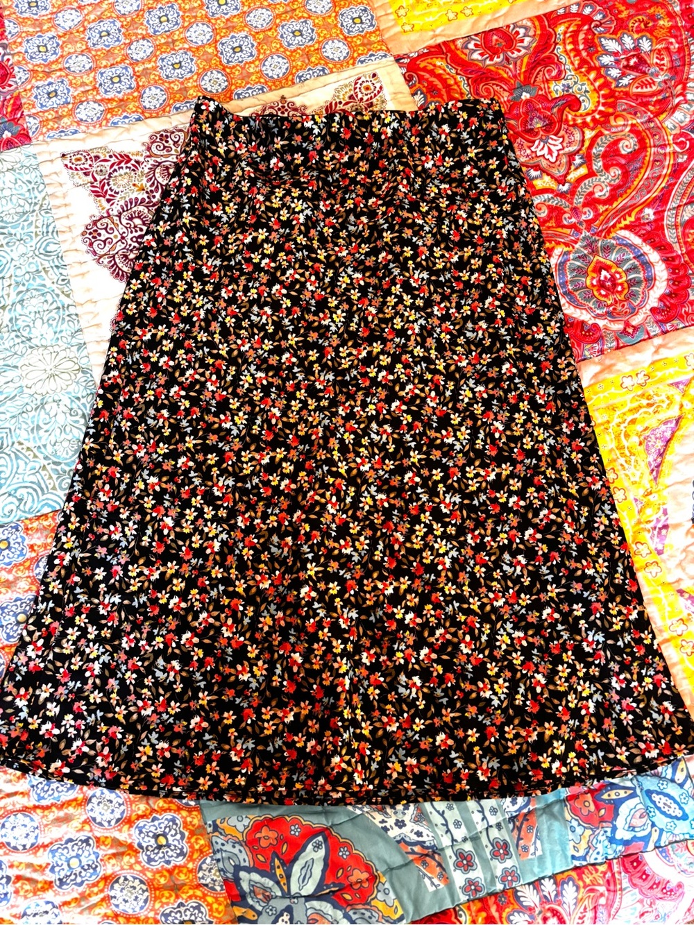 Loft floral skirt size S